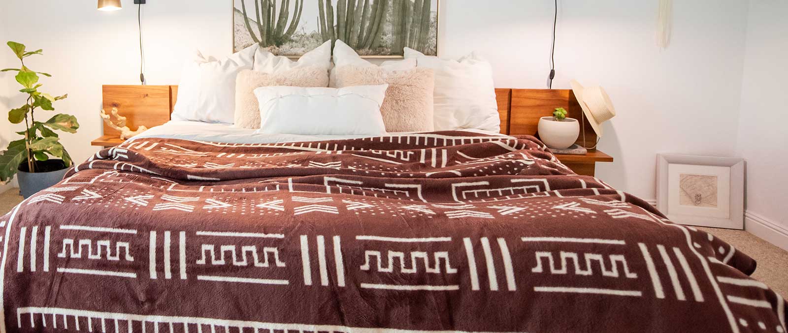 Patterned Blankets and Throws